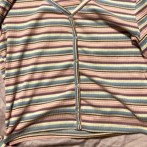 Multicolor Cropped Button up long sleeve shirt
